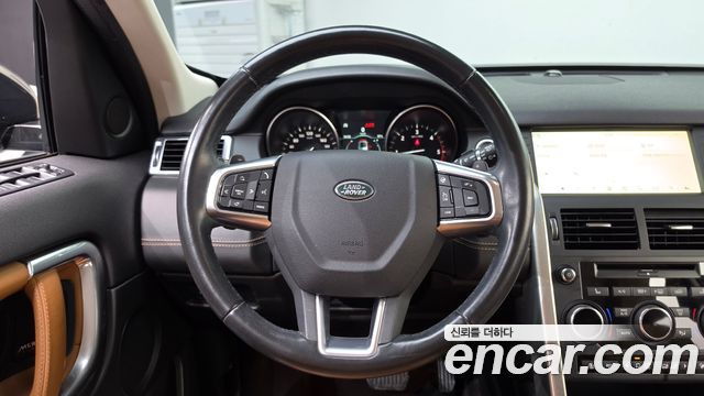 Land Rover Discovery Sport 2.0 TD4 HSE Luxury 2019 — фото 13