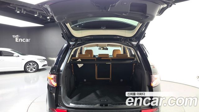 Land Rover Discovery Sport 2.0 TD4 HSE Luxury 2019 — фото 20
