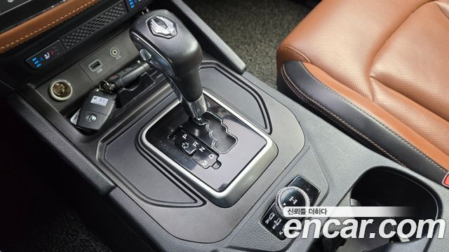 KG Mobility (SsangYong) Rexton Sports Diesel 2.2 4WD Noblesse 2019 — фото 9