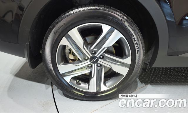 Kia Sorento (IV) HEV 1.6 2WD Noblesse 2023 — фото 5