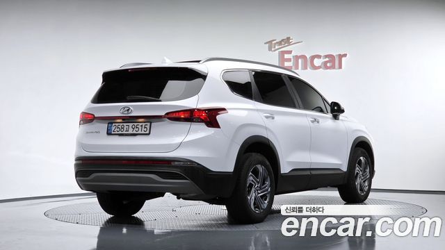 Hyundai Santa Fe Diesel 2.2 2WD Exclusive 2023 — фото 2