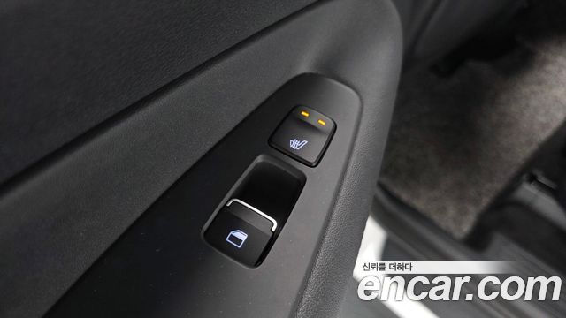 Hyundai Santa Fe Diesel 2.2 2WD Exclusive 2023 — фото 33