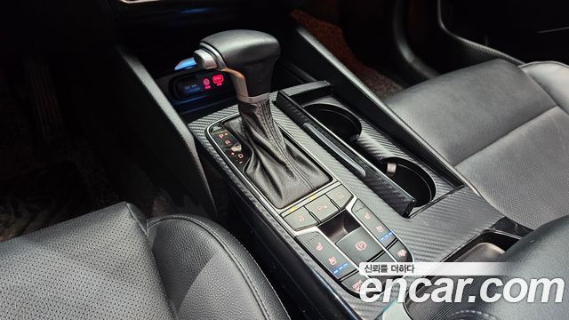 Kia K7 3.0 LPI Luxury (Rental Car) 2019 — фото 9