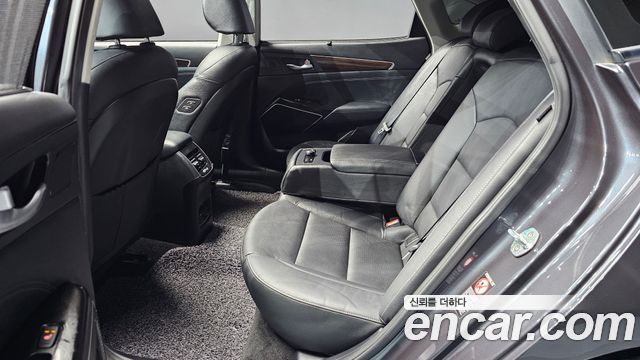 Kia K7 3.0 LPI Luxury (Rental Car) 2019 — фото 12