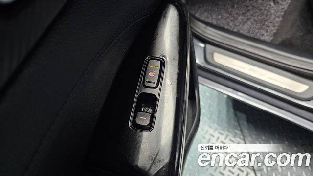 Kia K7 3.0 LPI Luxury (Rental Car) 2019 — фото 28