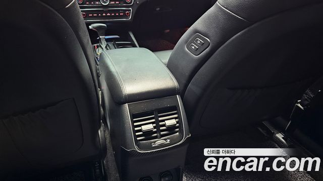 Kia K7 3.0 LPI Luxury (Rental Car) 2019 — фото 30