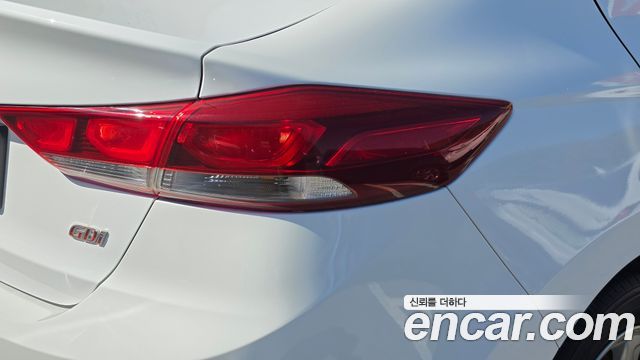 Hyundai Avante (AD) 1.6 GDI Smart 2017 — фото 23