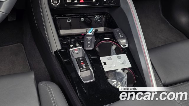 Audi Q5 (80A) 45 TFSI Quattro Sportback S Line 2025 — фото 9