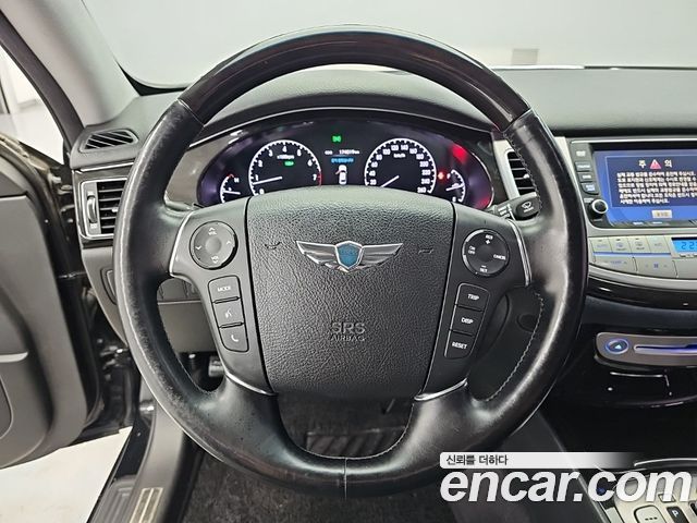 Hyundai Genesis BH 330 Luxury Standard 2012 — фото 9
