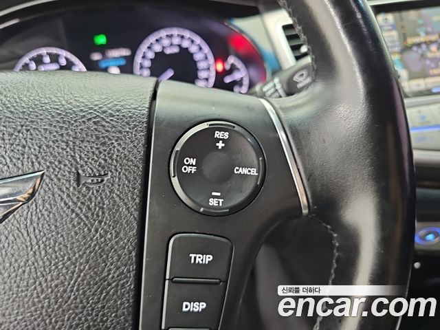 Hyundai Genesis BH 330 Luxury Standard 2012 — фото 22