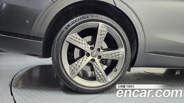 Genesis GV70 2.5T Gasoline 2WD 2023 — фото 5