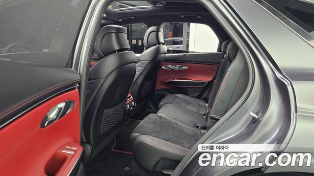 Genesis GV70 2.5T Gasoline 2WD 2023 — фото 12