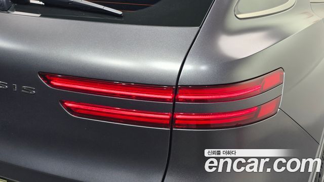Genesis GV70 2.5T Gasoline 2WD 2023 — фото 23