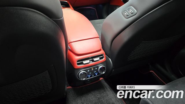 Genesis GV70 2.5T Gasoline 2WD 2023 — фото 32