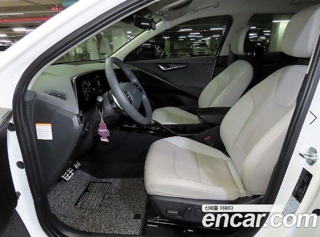 Kia Niro Signature 2022 — фото 6
