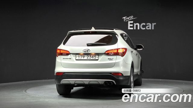 Hyundai Santa Fe (DM) Diesel(e-VGT) 2.0 4WD Exclusive Special 2015 — фото 4