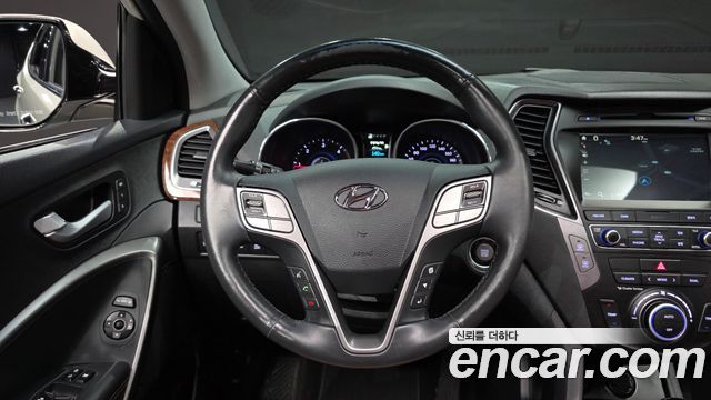 Hyundai Santa Fe (DM) Diesel(e-VGT) 2.0 4WD Exclusive Special 2015 — фото 13