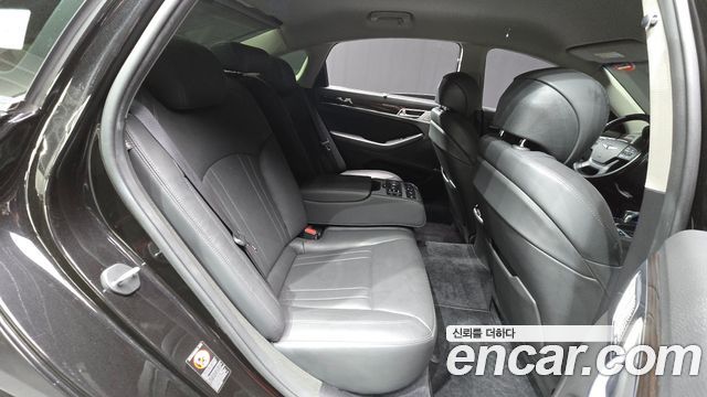 Genesis G80 3.3 GDI AWD Premium Luxury 2018 — фото 12