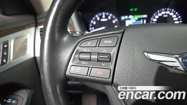 Genesis G80 3.3 GDI AWD Premium Luxury 2018 — фото 28