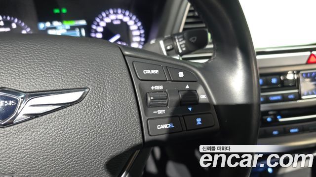 Genesis G80 3.3 GDI AWD Premium Luxury 2018 — фото 31