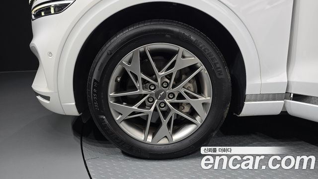 Genesis GV70 2.5T Gasoline 2WD 2024 — фото 5
