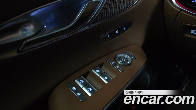 Genesis GV70 2.5T Gasoline 2WD 2024 — фото 31