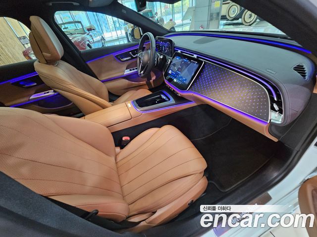 Mercedes-Benz E-Class (W214) E220d 4MATIC Exclusive 2024 — фото 18