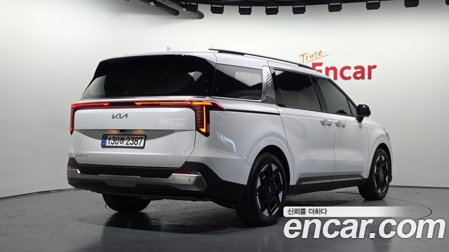 Kia Carnival (IV) Diesel 9-Seater Signature 2024 — фото 2