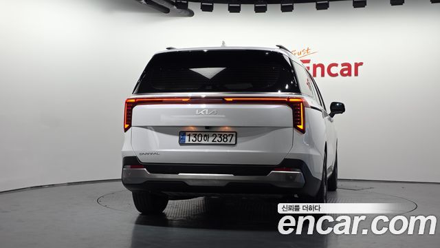 Kia Carnival (IV) Diesel 9-Seater Signature 2024 — фото 4