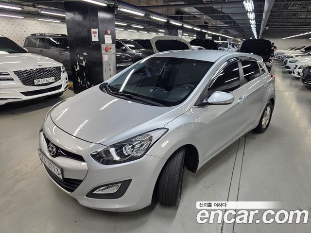 Hyundai i30 (New) 1.6 GDI Unique