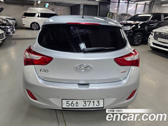 Hyundai i30 (New) 1.6 GDI Unique 2014 — фото 4