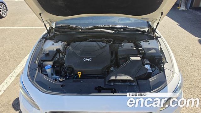 Hyundai Grandeur (IG) 3.0 Exclusive Special 2018 — фото 6