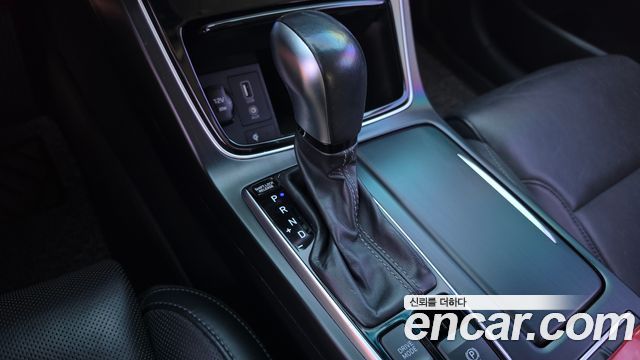 Hyundai Grandeur (IG) 3.0 Exclusive Special 2018 — фото 9