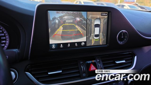Hyundai Grandeur (IG) 3.0 Exclusive Special 2018 — фото 15