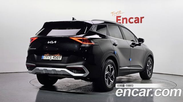 Kia Sportage (V) Gasoline 1.6 Turbo 2WD Prestige 2022 — фото 2
