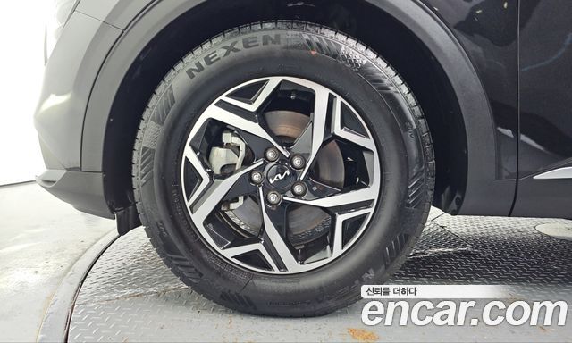 Kia Sportage (V) Gasoline 1.6 Turbo 2WD Prestige 2022 — фото 5