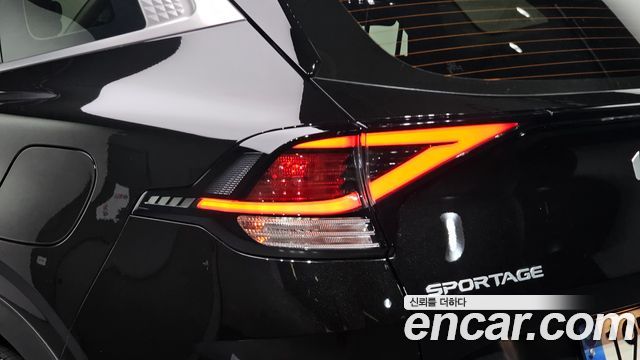Kia Sportage (V) Gasoline 1.6 Turbo 2WD Prestige 2022 — фото 23