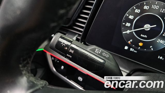 Kia Sportage (V) Gasoline 1.6 Turbo 2WD Prestige 2022 — фото 28