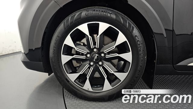 Kia Carnival (IV) Diesel 9-Seater Signature 2022 — фото 5