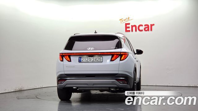 Hyundai Tucson (NX4) Gasoline 1.6 Turbo 2WD Premium 2024 — фото 4