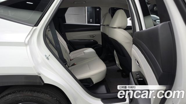 Hyundai Tucson (NX4) Gasoline 1.6 Turbo 2WD Premium 2024 — фото 12