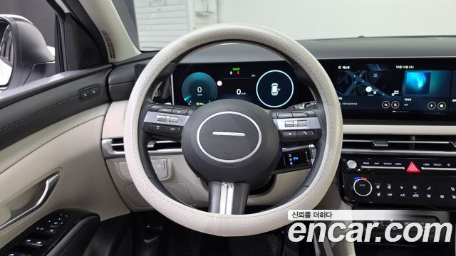 Hyundai Tucson (NX4) Gasoline 1.6 Turbo 2WD Premium 2024 — фото 13
