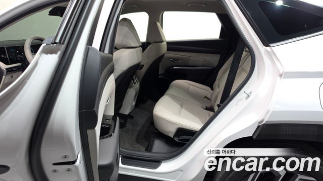 Hyundai Tucson (NX4) Gasoline 1.6 Turbo 2WD Premium 2024 — фото 26
