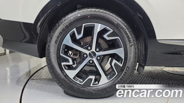 Kia Sportage Hybrid (V) Signature 2WD 2024 — фото 5