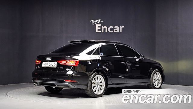 Audi A3 40 TFSI 8V 2018 — фото 2