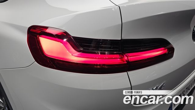 BMW X4 (G02) xDrive20i M Sport X 2021 — фото 23