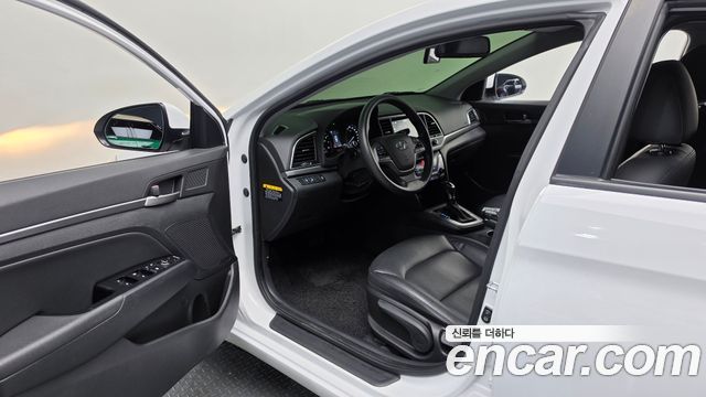 Hyundai Avante (AD) 1.6 GDI Value Plus 2018 — фото 10