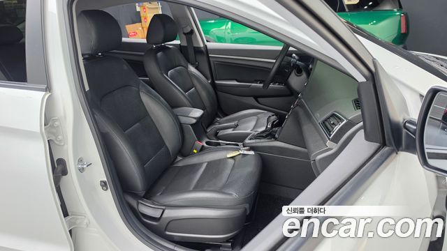 Hyundai Avante (AD) 1.6 GDI Value Plus 2018 — фото 26