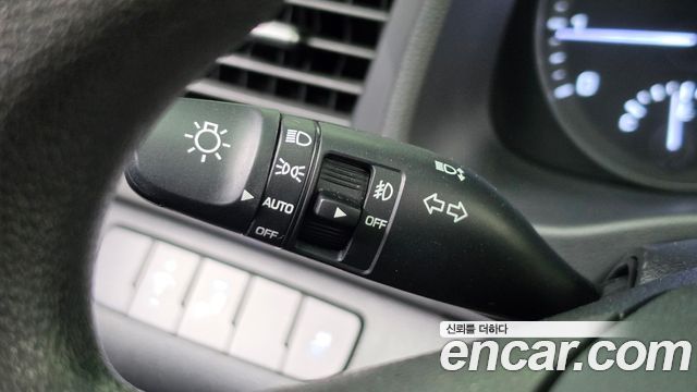 Hyundai Avante (AD) 1.6 GDI Value Plus 2018 — фото 30