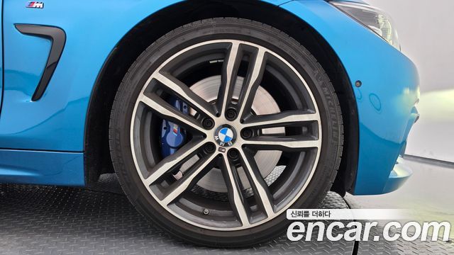 BMW 4 Series (F32) 430i M Sport Convertible 2018 — фото 21
